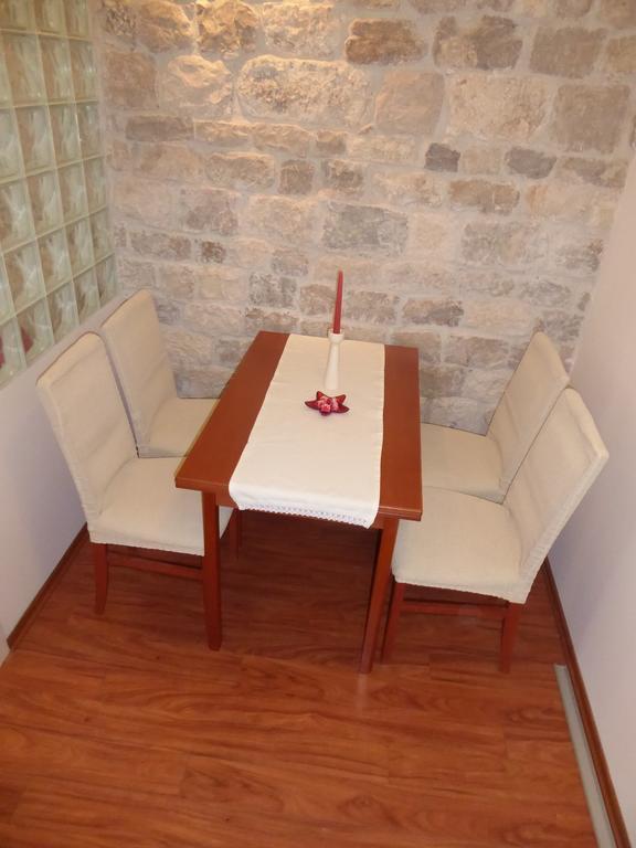 Studio Apartment Mila Спліт Екстер'єр фото