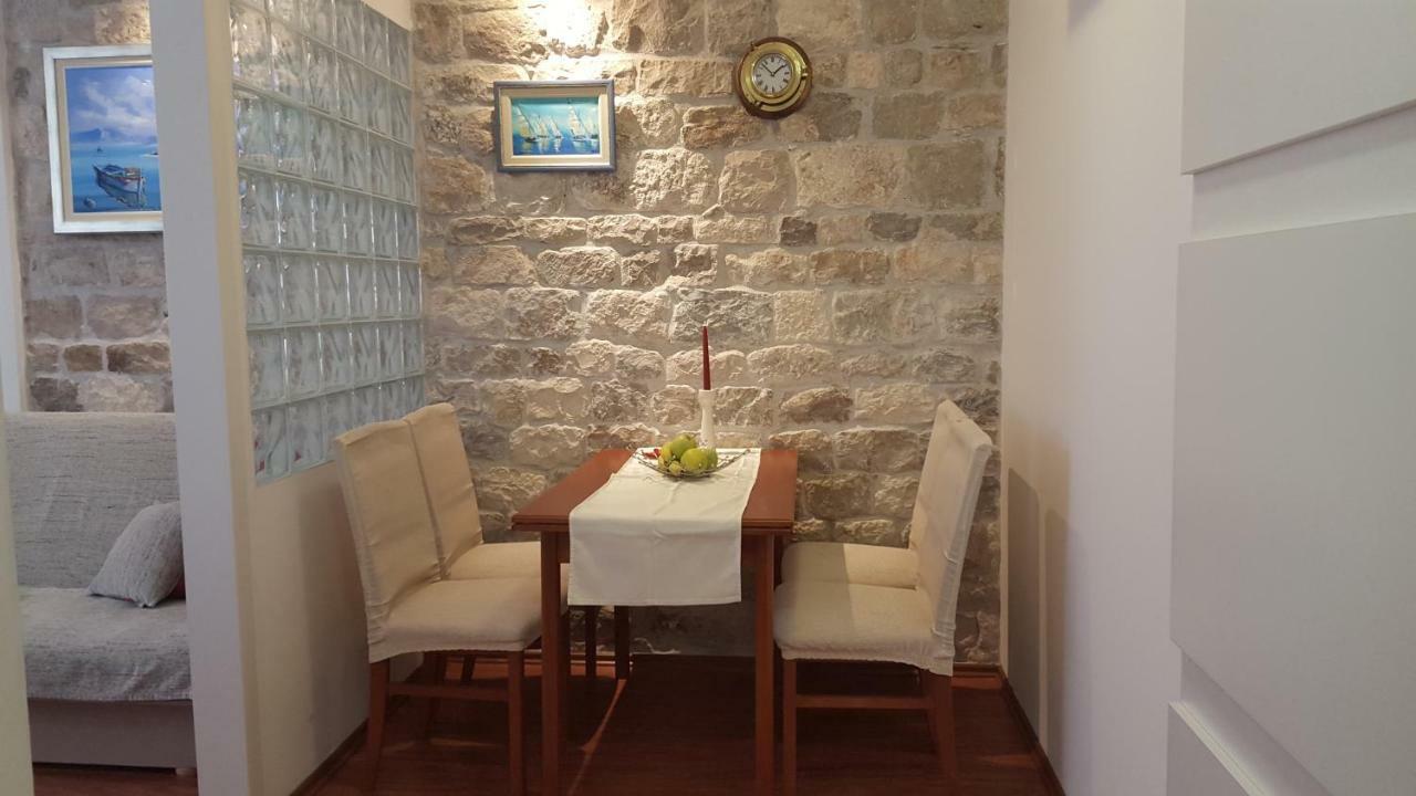 Studio Apartment Mila Спліт Екстер'єр фото